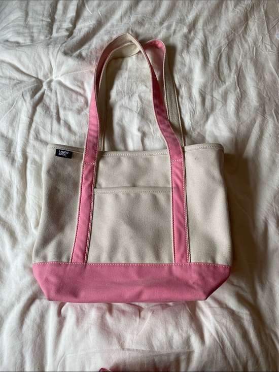 Lands' End Handbags - Lands' End medium tote long handles zip top